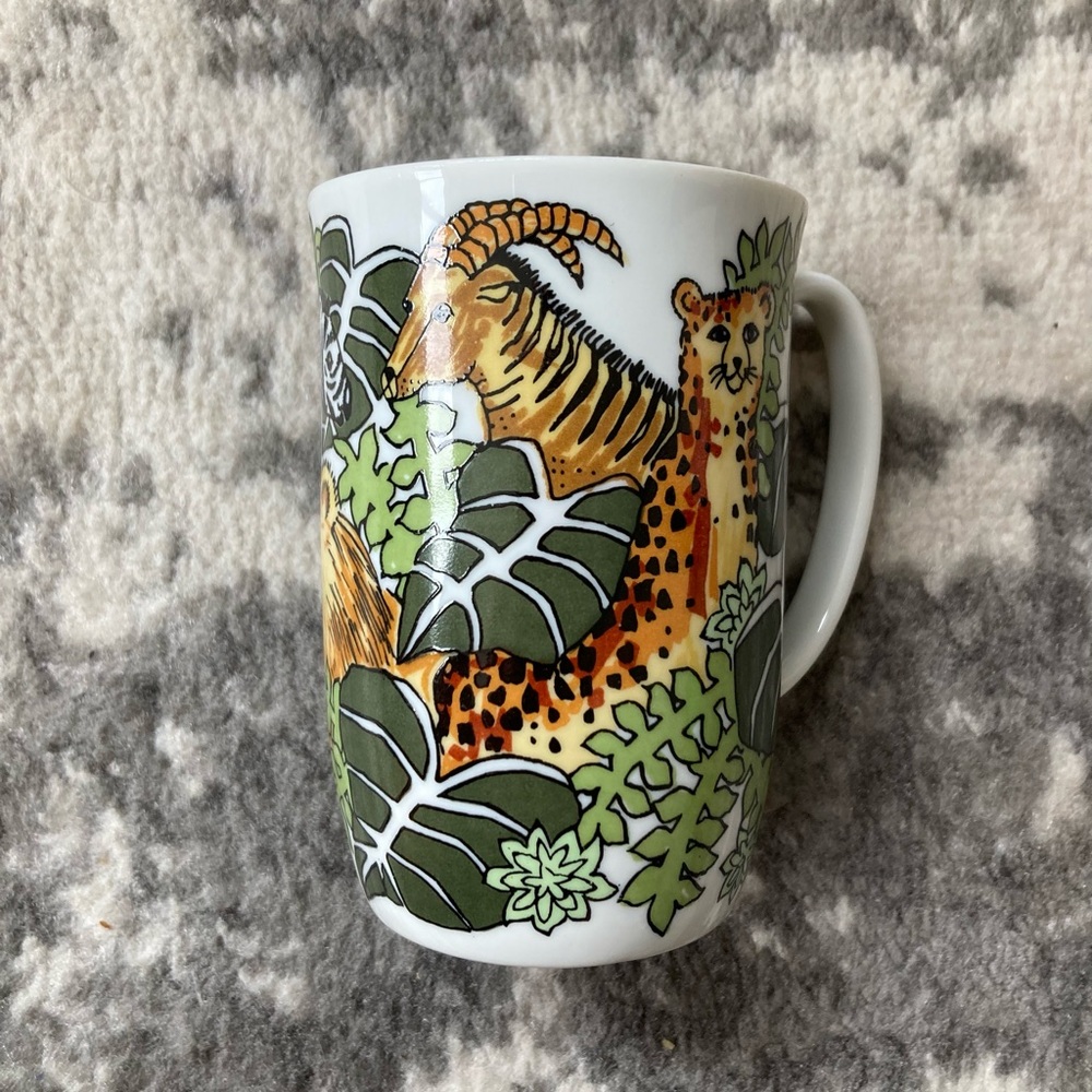 Vintage Saks Fifth Avenue mug